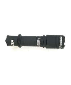 Фонарь тактический Armytek Dobermann Pro XHP35, 1580 люмен (теплый свет)