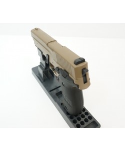 Страйкбольный пистолет Cyma SigSauer P226 AEP Tan (CM.122TN)