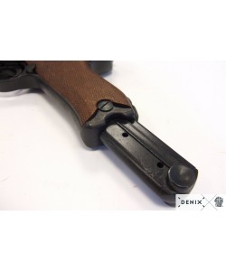 Макет пистолет Luger Parabellum P08, артиллерийский, дерев. рукоять (Германия, 1917 г.) DE-M-1145