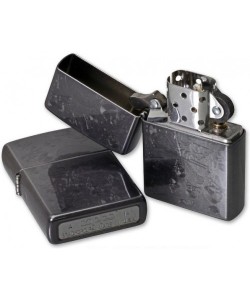 Зажигалка Zippo 28685 Iced Skulls