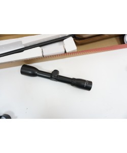 Пневматическая винтовка Crosman Vantage NP R8-30021 (дерево, прицел 4x32) 4,5 мм