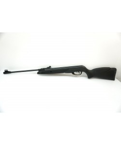 Пневматическая винтовка Gamo Black Shadow (пластик, ★3 Дж) 4,5 мм