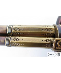 Макет пистолет кремневый трехдульный, под дерево (Франция, XVIII век) DE-5309