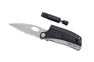 Мультитул SOG ToolLogic ProSilver Magnetic TLSLP1 (нож, фонарь с магнитом)