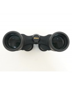 Бинокль Nikon Aculon A211 10x42 Porro