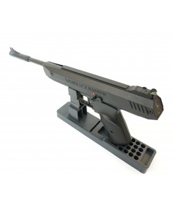 Пневматический пистолет Diana LP 8 Magnum