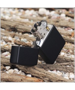 Зажигалка Zippo 218 Black Matte