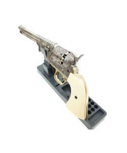 Макет револьвер морского офицера Colt Navy, рук. под кость (США, 1851 г.) DE-1040-B