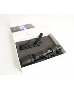 Фонарь тактический подствольный Veber Tactics 800 Weaver