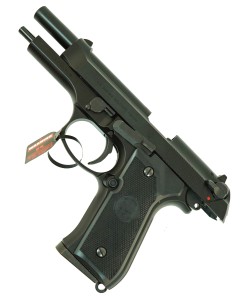 Страйкбольный пистолет Tokyo Marui Beretta M92F Military GBB
