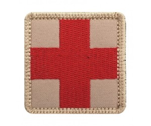 Шеврон ”Крест медика”, вышивка, 50x50 мм (красный, фон койот)