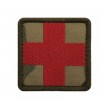 Шеврон ”Крест медика”, вышивка, 50x50 мм (красный, фон мультикам) - фото № 1