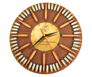 Часы настенные 30x30 см (циферблат - патроны)