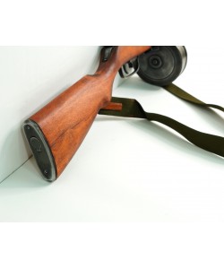 Макет пистолет-пулемет Шпагина ППШ-41, с ремнем, состаренный (СССР, 1941 г.) DE-9301-OLD