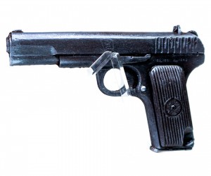 Сувенир из шоколада - пистолет ТТ (Токарева)