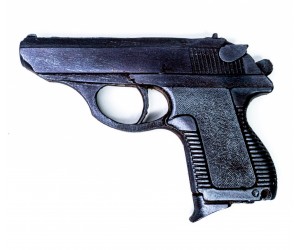 Сувенир из шоколада - пистолет ПСМ
