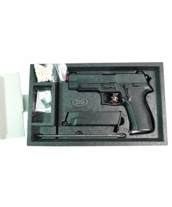 Страйкбольный пистолет Tokyo Marui SigSauer P226 E2 GBB