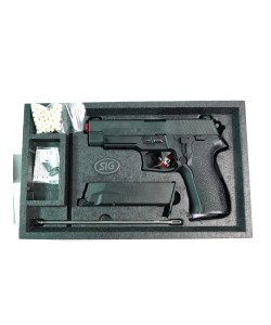 Страйкбольный пистолет Tokyo Marui SigSauer P226 E2 GBB
