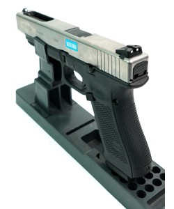 Страйкбольный пистолет WE Glock-34 Gen.4 Silver, сменные накладки (WE-G008B-SV)