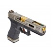 Страйкбольный пистолет WE Glock-18 G-Force, черная рамка, серебр. затвор, золот. ствол - фото № 3