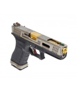 Страйкбольный пистолет WE Glock-18 G-Force, черная рамка, серебр. затвор, золот. ствол