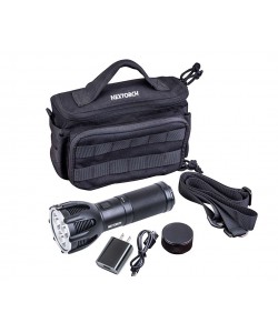 Фонарь поисковый NexTORCH SAINT TORCH 30V2.0, 3 диода, 8000 люмен, 10400 мАч, функция Power Bank, сумка