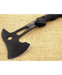 Топор туристический «Рубака» TR-206 (стеклобой, чехол) черный