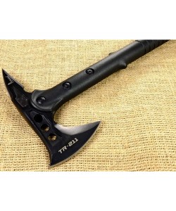 Топор туристический «Рубака» TR-211 (томогавк, кирка, чехол) черный