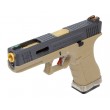 Страйкбольный пистолет WE Glock-17 G-Force, Tan рамка, черный затвор, золот. ствол - фото № 3