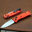 Нож складной Benchmade Mini Bugout 7,1 см, сталь S30V, рукоять Grivory Orange - фото № 9