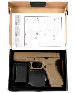 Страйкбольный пистолет East Crane Glock 17 Gen.3 GBB Desert (EC-1101-DE)