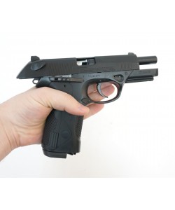 Пневматический пистолет Umarex Beretta Px4 Storm
