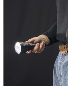 Фонарь поисковый Armytek Barracuda PRO Max Magnet USB, 2800 люмен (белый свет)