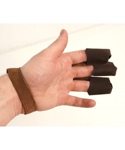 Напальчник традиционный (замша)