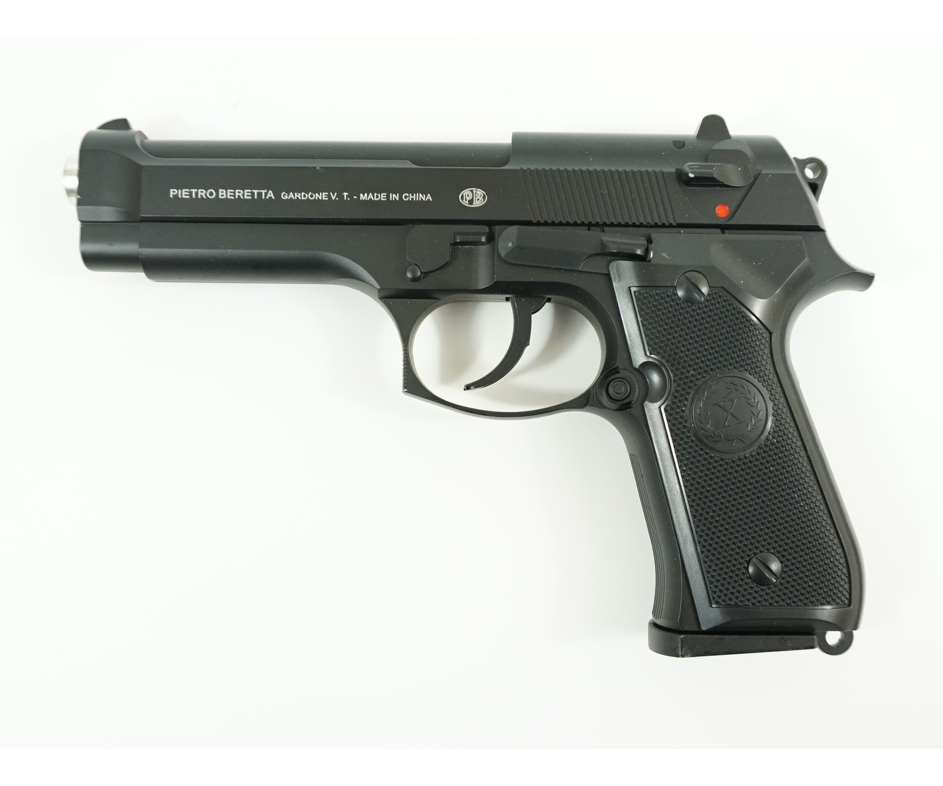 Страйкбольный пистолет Shantou Smart K117D (Beretta M9) G.17.5