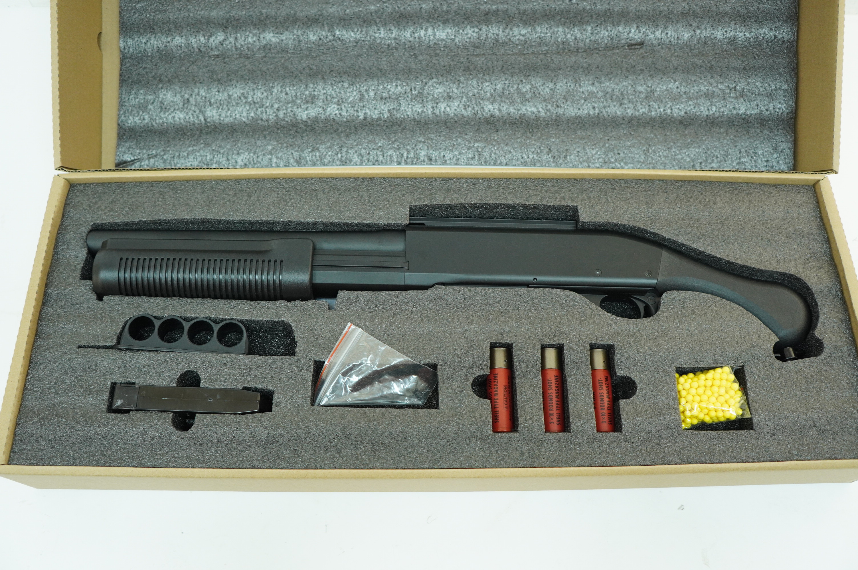 Страйкбольный дробовик Cyma Remington M870 shotgun, металл (CM.357AM-BK) .
