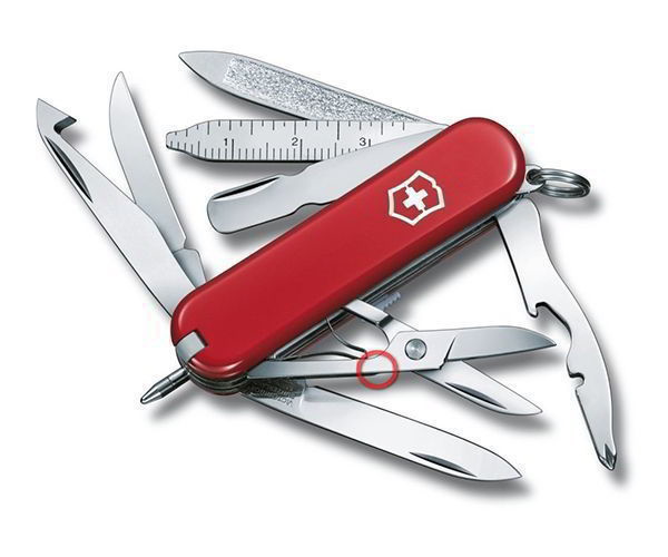 Нож-брелок Victorinox MiniChamp 0.6385 (58 мм, красный)